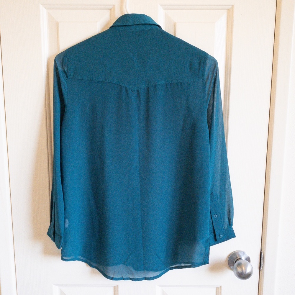 American Eagle Sheer Blouse - Picture 3 of 3